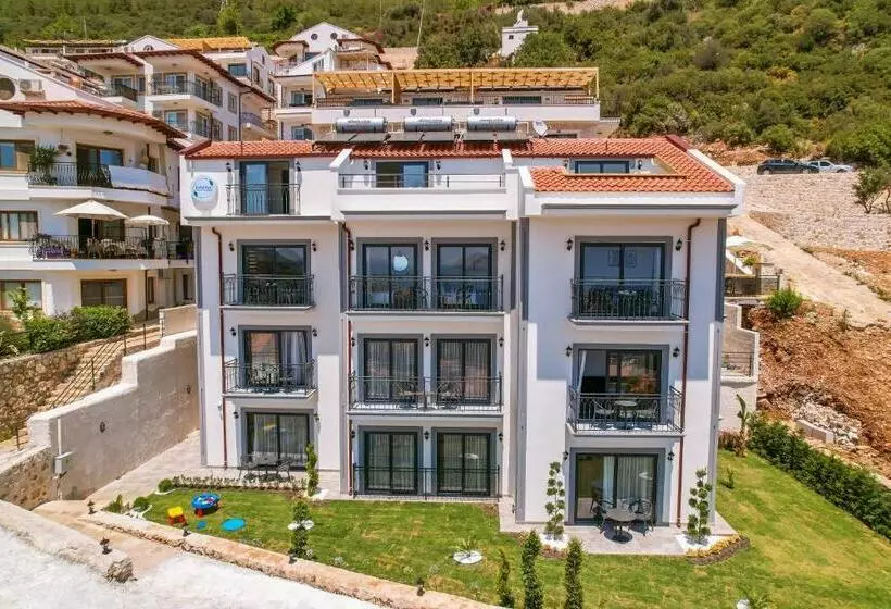 Lobelya Suites