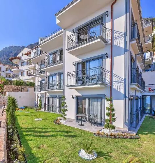 Lobelya Suites