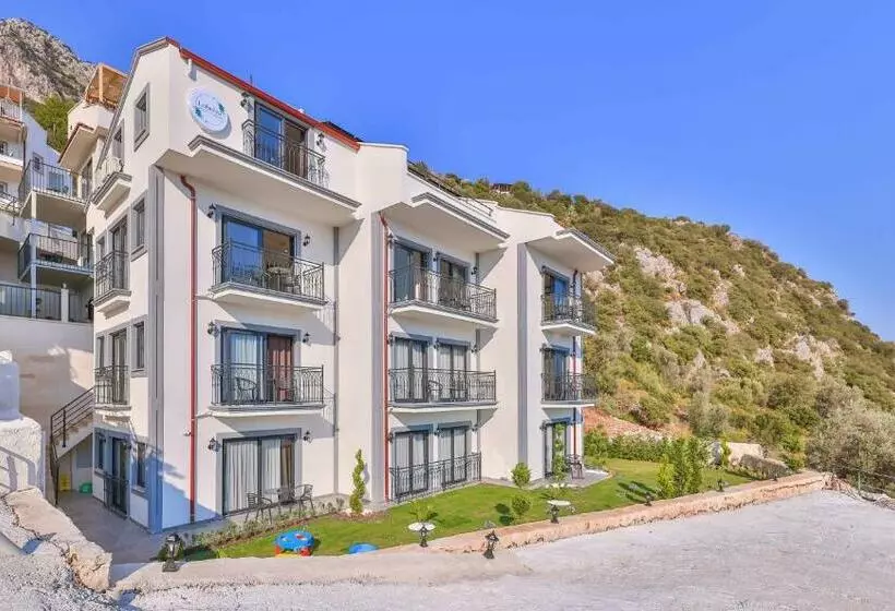 Lobelya Suites