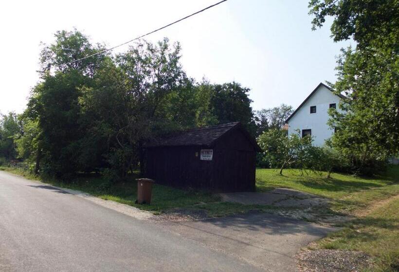 膳宿费 Hétrét Vendégház