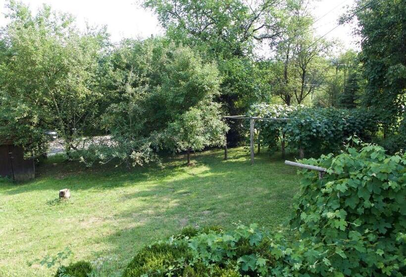 膳宿费 Hétrét Vendégház