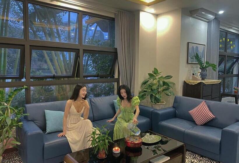 استراحتگاه Green Pearl Villa Ha Long