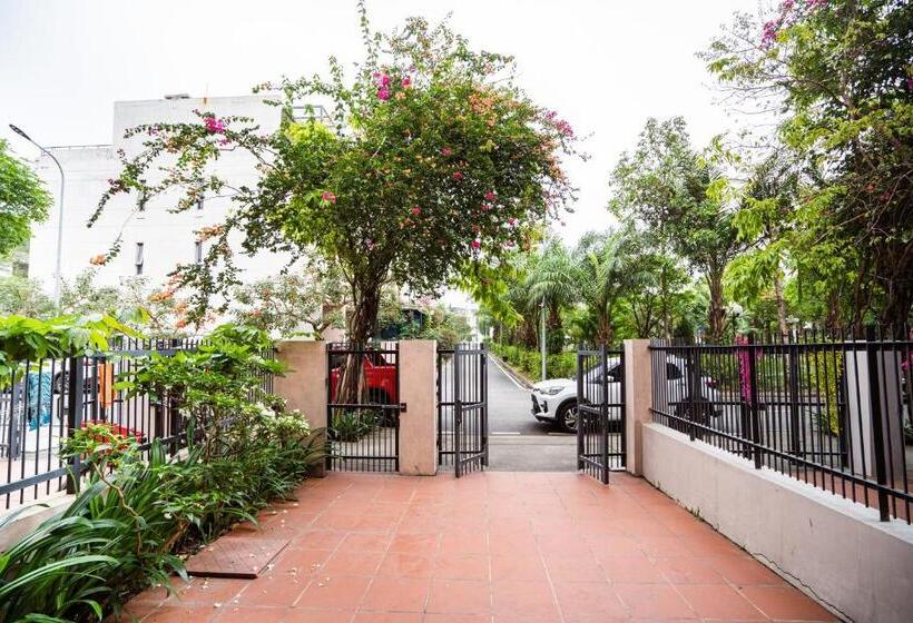 استراحتگاه Green Pearl Villa Ha Long