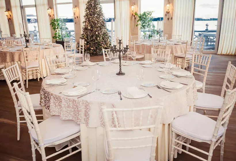 Отель Boutique  Seneshal