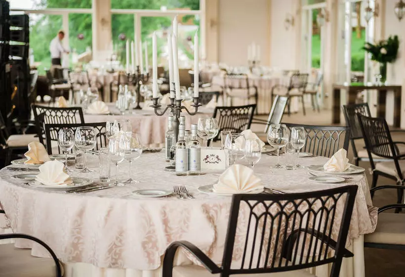 Отель Boutique  Seneshal