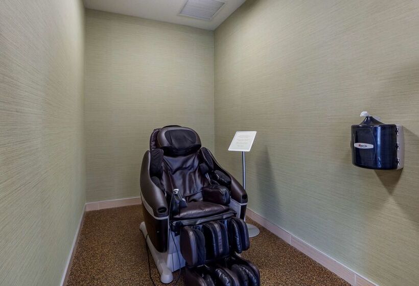 호텔 Best Western Plus Drayton Valley All Suites