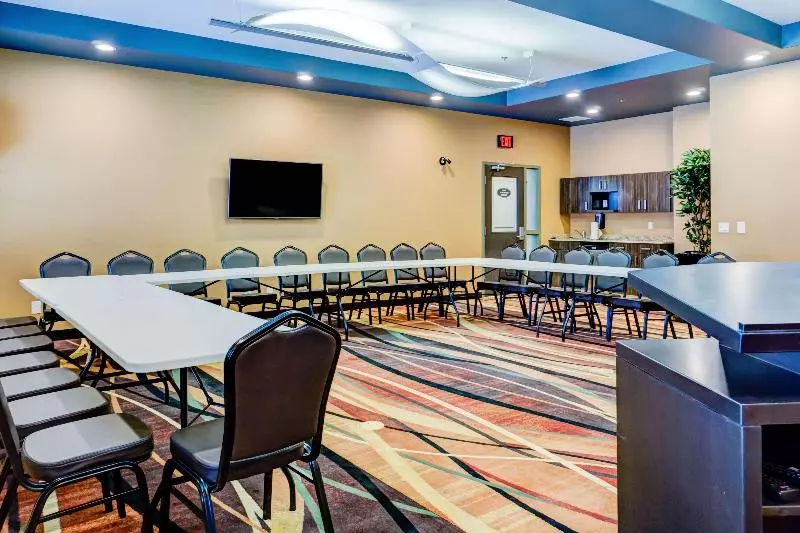 Hotel Best Western Plus Drayton Valley All Suites