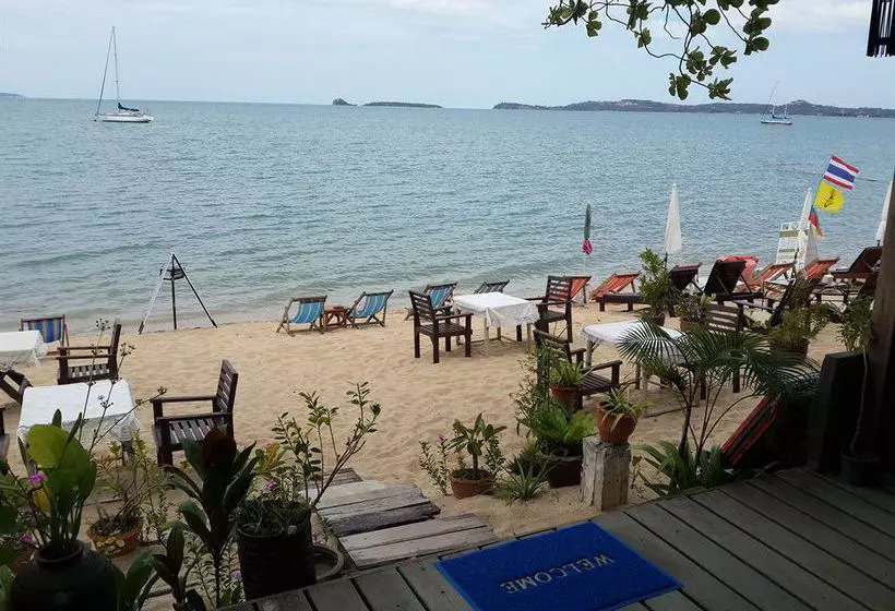 ホテル Calm Beach Resort