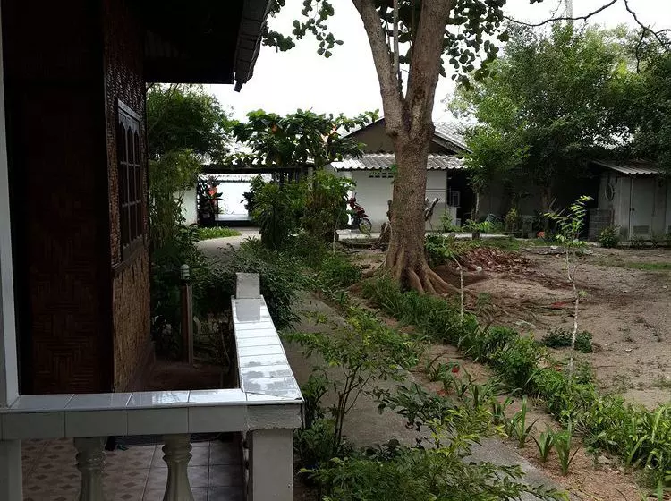 ホテル Calm Beach Resort