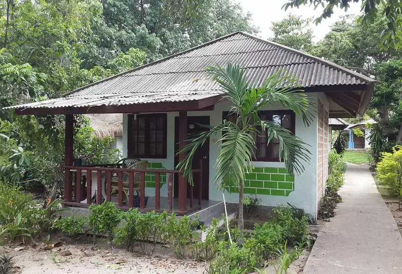 ホテル Calm Beach Resort