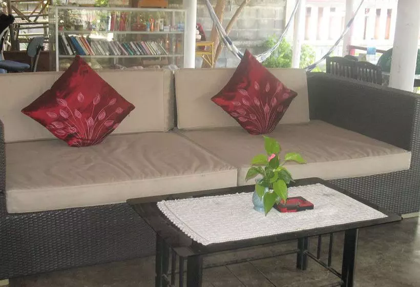 ホテル Calm Beach Resort