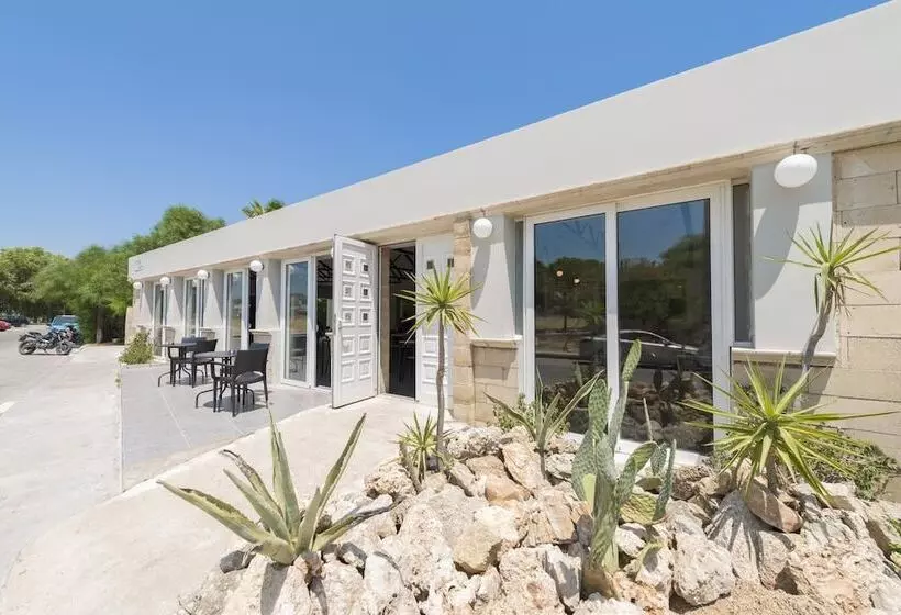 בית מלון כפרי Evita Resort