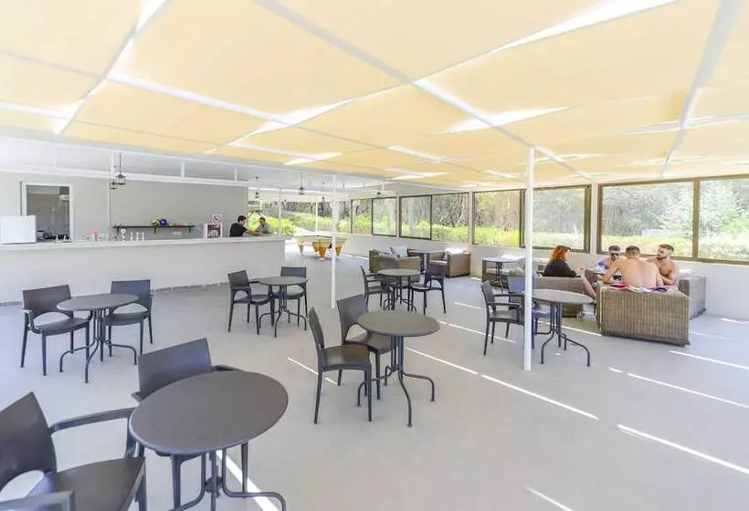 בית מלון כפרי Evita Resort