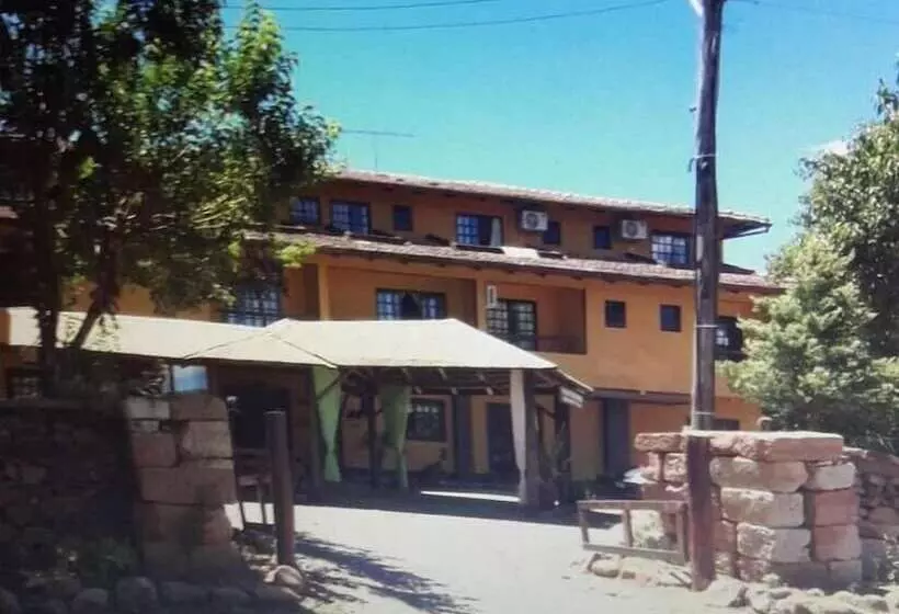 Отель Fazenda Pedras Brancas