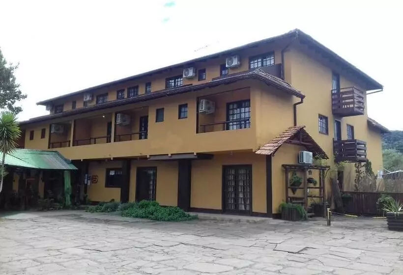 Отель Fazenda Pedras Brancas