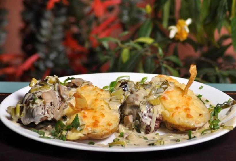 فندق Hostería Restaurante Del Puerto