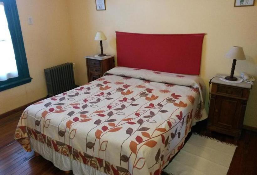 فندق Hostería Restaurante Del Puerto