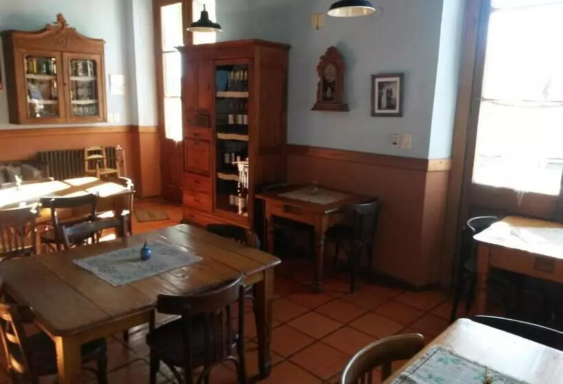 호텔 Hostería Restaurante Del Puerto