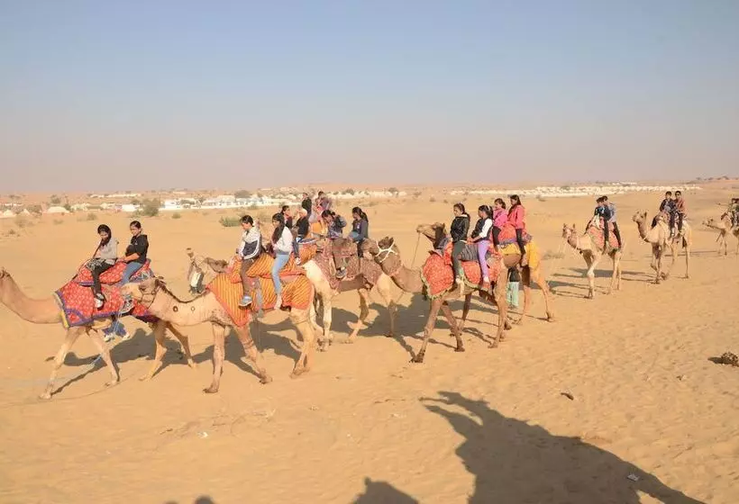 호텔 K K Resorts & Camp