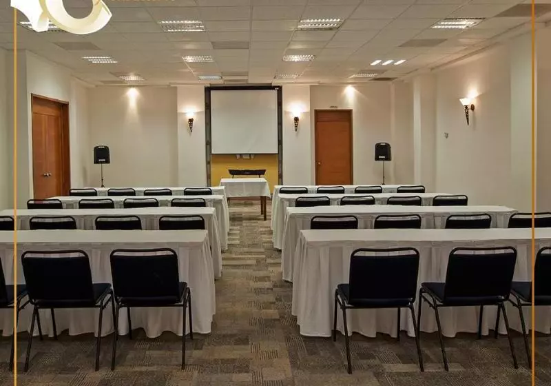 هتل Boutique La Pergola