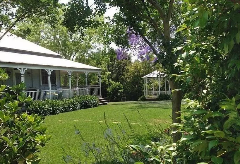 Отель Mango Hill Farm