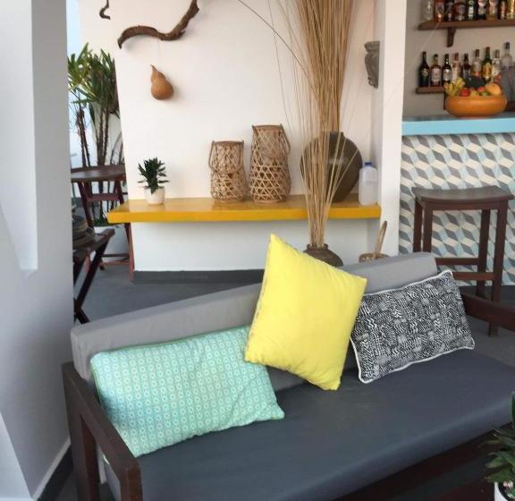 בית מלון כפרי Naia Resort Sihanoukville