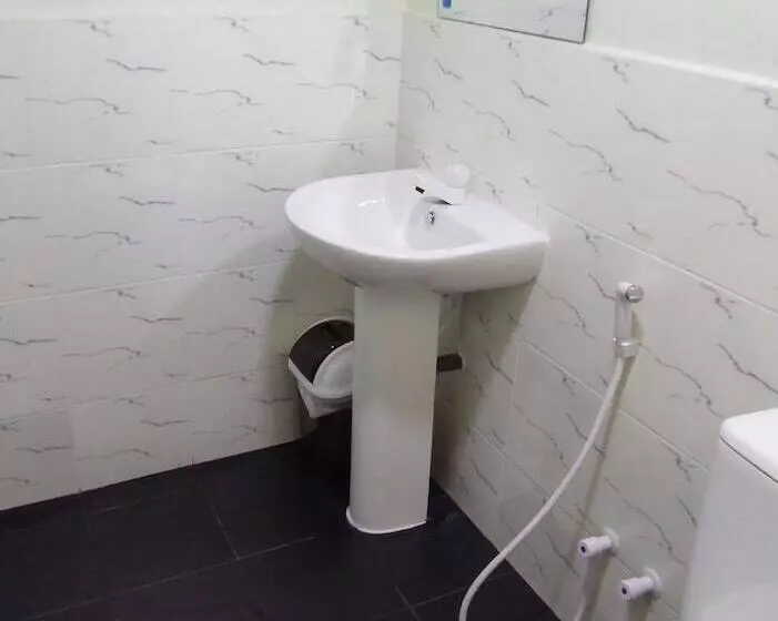 فندق Riviera Resort