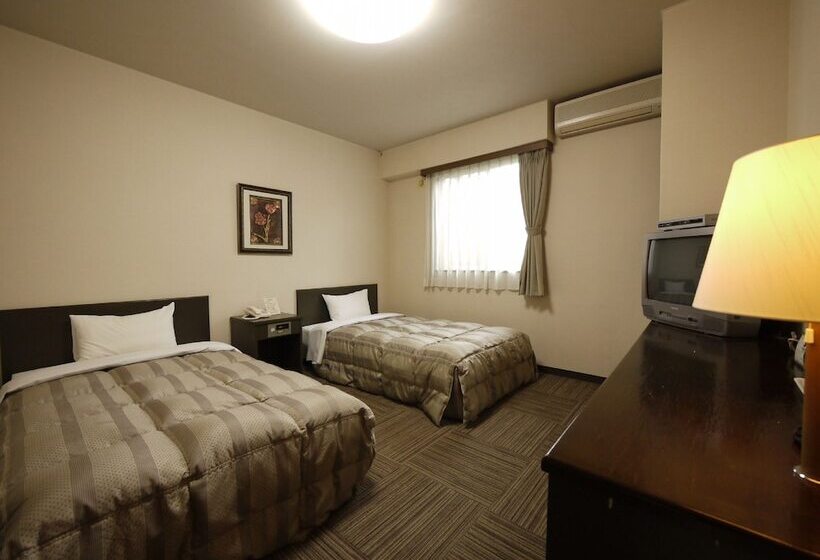 Hotel Route Inn Court Ina