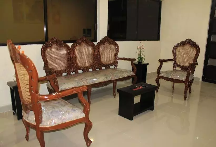 هتل Terracota Corner Rooms