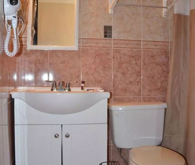 هتل Terracota Corner Rooms