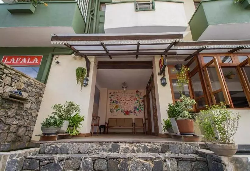 Lafala Hotel & Service Apartment