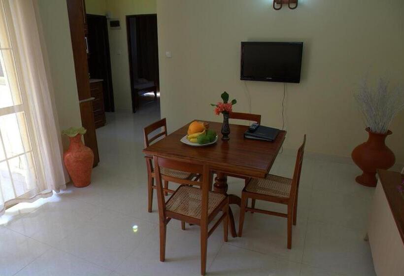 Lafala Hotel & Service Apartment