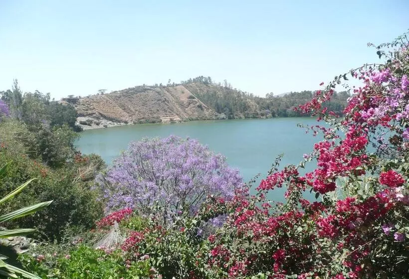 پانسیون Babogaya Lake Viewpoint Lodge