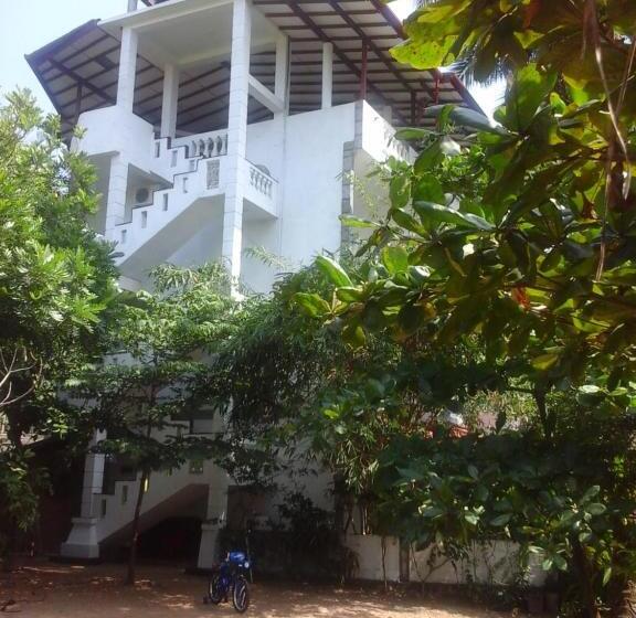 펜션 Peacock Wings Guest