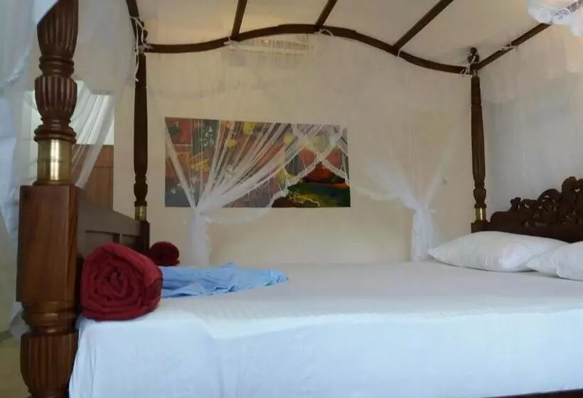 Пансион Peacock Wings Guest