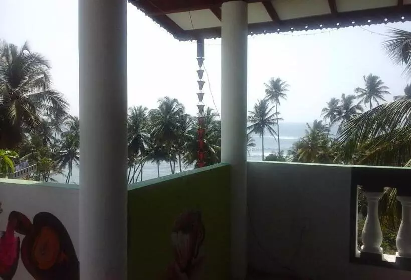 Пансион Peacock Wings Guest