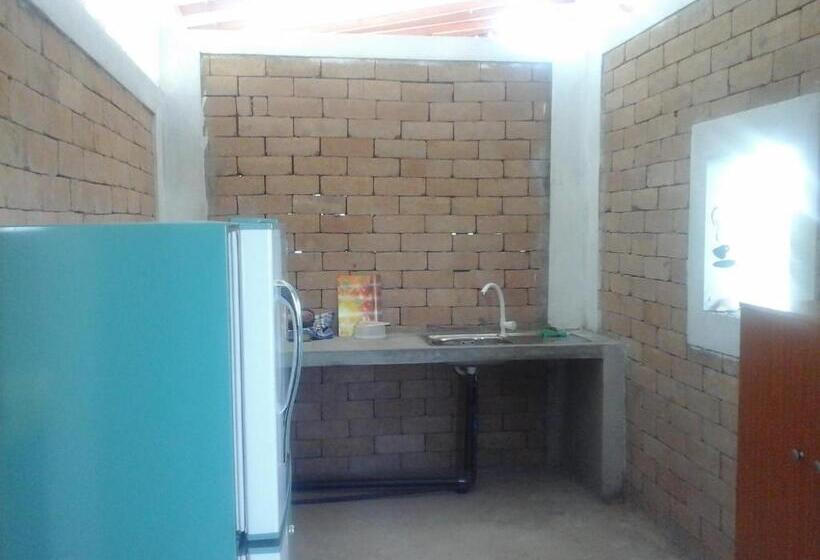 펜션 Peacock Wings Guest