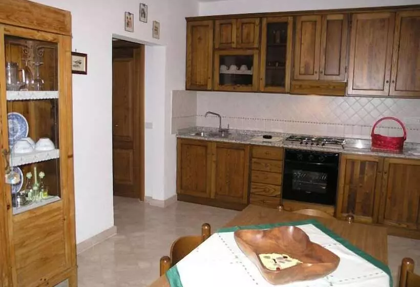 Cav Costa Degli Etruschi