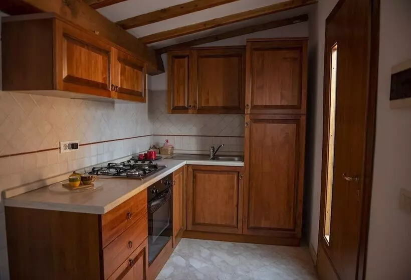 Cav Costa Degli Etruschi