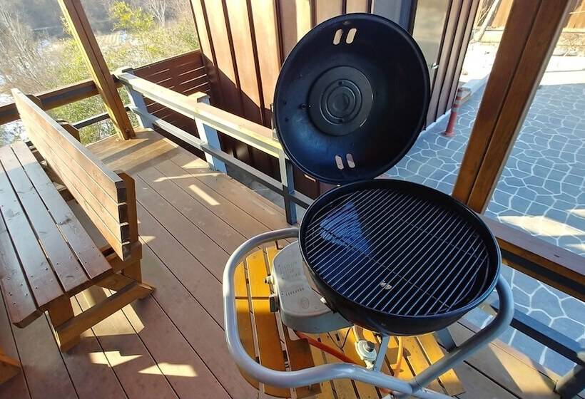 פנסיון Starrynights