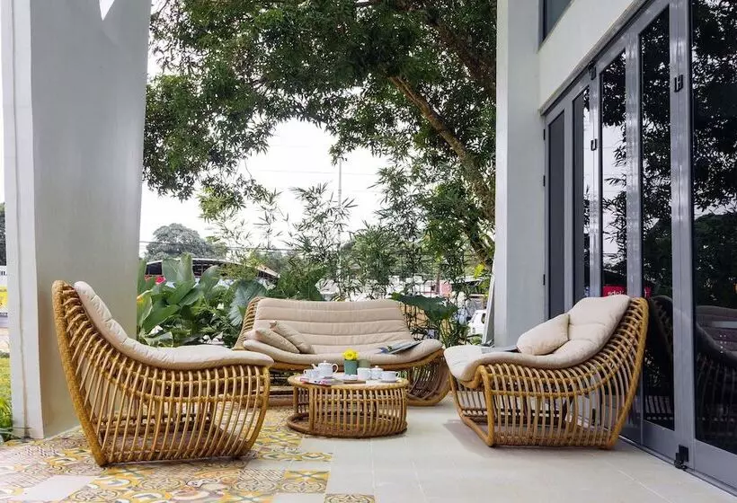 Hotel Canvas Boutique