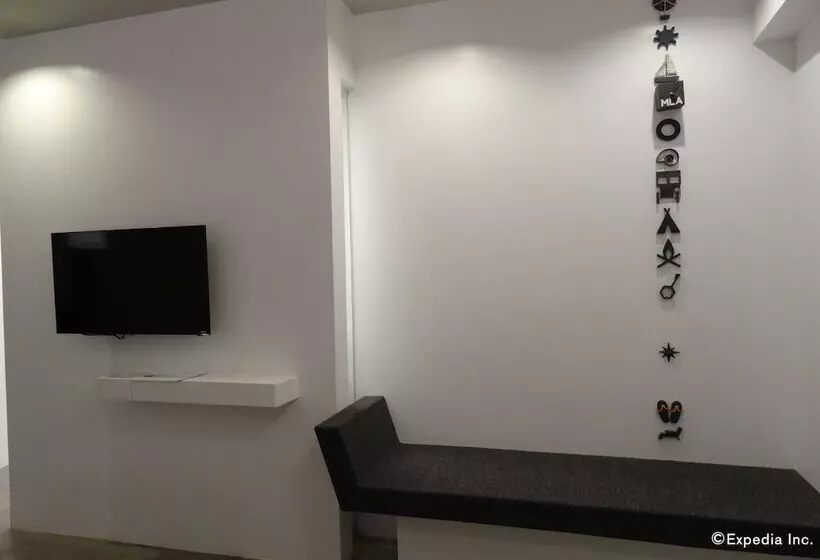 Hotel Canvas Boutique