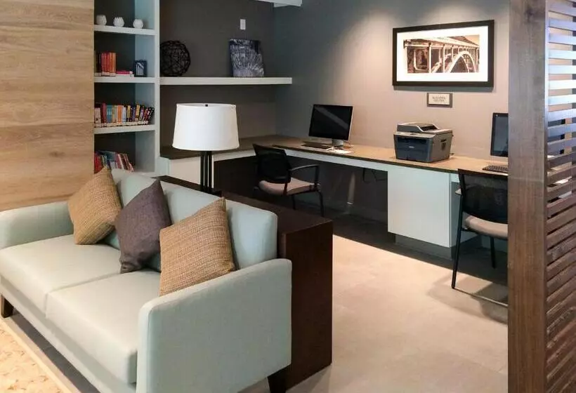 ホテル Country Inn & Suites By Radisson, Smithfieldselma, Nc