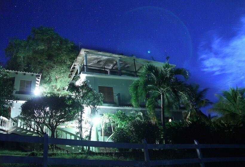 هتل Hacienda Tamarindo