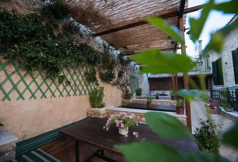 בית מלון כפרי Ibiscos