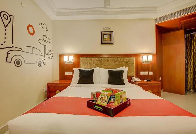 ホテル Metro Grand