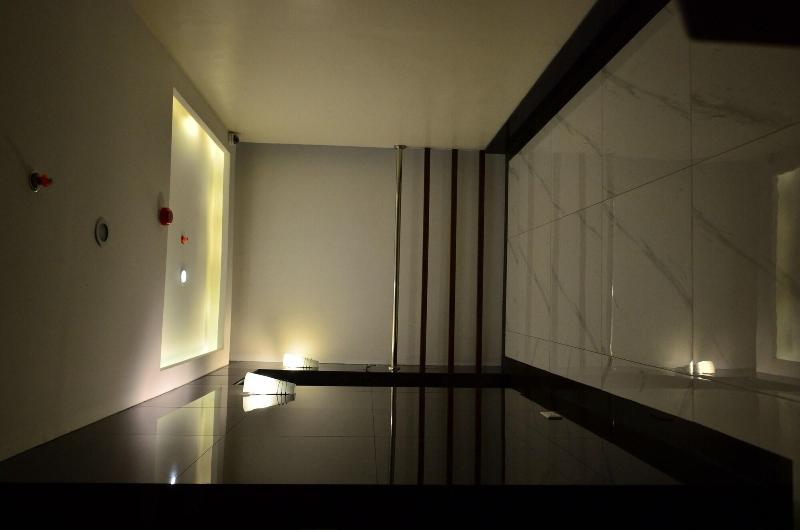 فندق Oriental Zen Suites