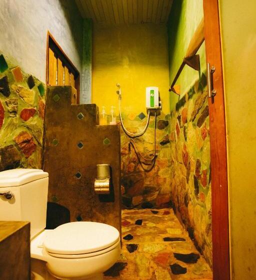 בית מלון כפרי Sawasdeepai River Resort