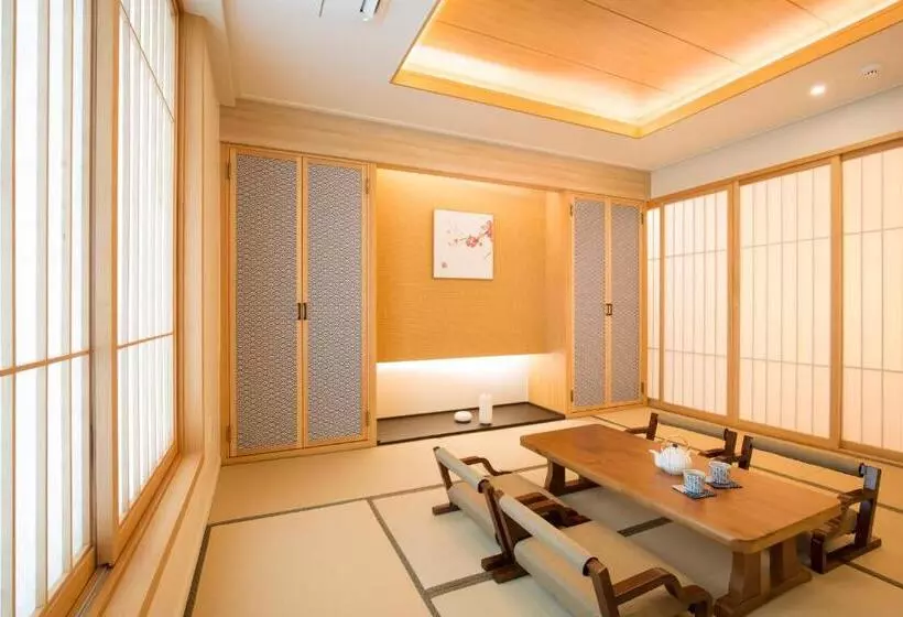 Отель Tomonoya Ryokan Geoje