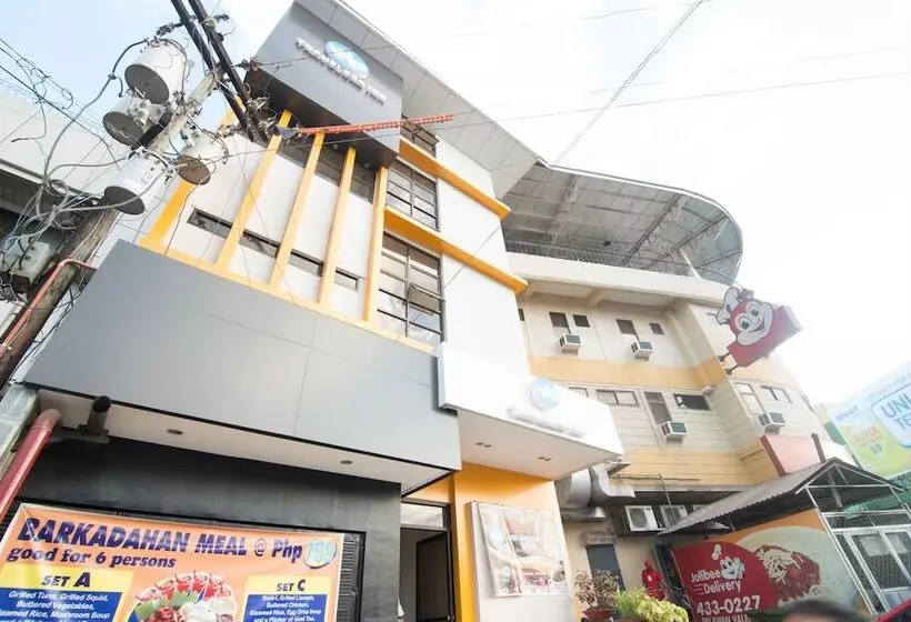 هتل We Travelers Inn